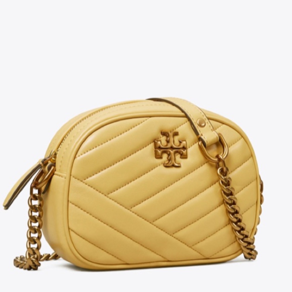 SOLD⛔️Authentic TORY BURCH Quilted leather logo zip top Crosby - Picture 2 of 16